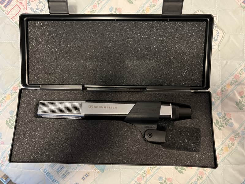 Sennheiser MD 441U Supercardioid Dynamic Microphone 1971 - Present - Black image 1