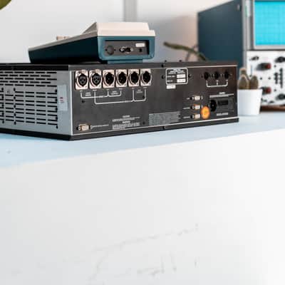 Lexicon 480L with LARC Remote image 12