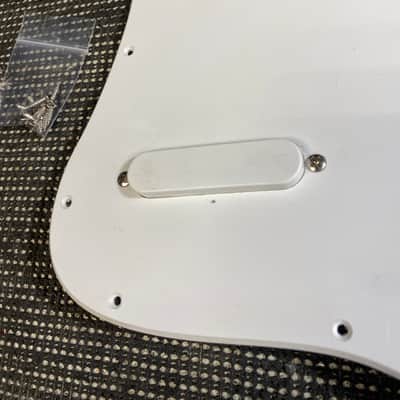 Squier Affinity Bronco Bass Loaded Pickguard image 3