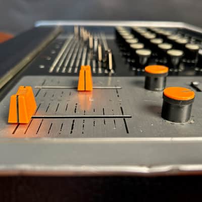 Yamaha fully discrete inductor eqs PM-400 8-Channel Analog Mixer ( 430 1000 m 508 m 512 700 m 916 mq-1202 802 1602 ) image 7