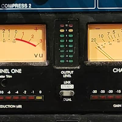ART Pro VLA II 2-Channel Vactrol Compressor | Reverb Canada
