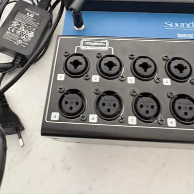 Soundcraft Ui12 12-Channel Remote Controlled Digital Mixer 2010s - Black/Blue image 5