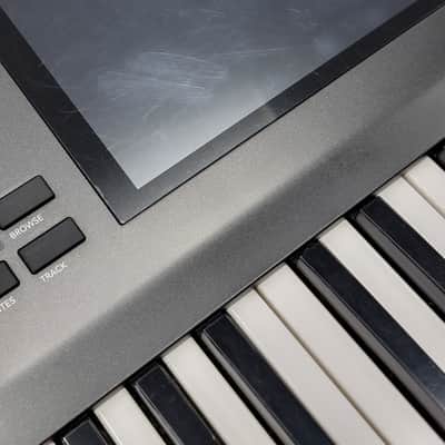 Akai MPC Key 61 Standalone Workstation Synthesizer 2022 - Present - Black image 9