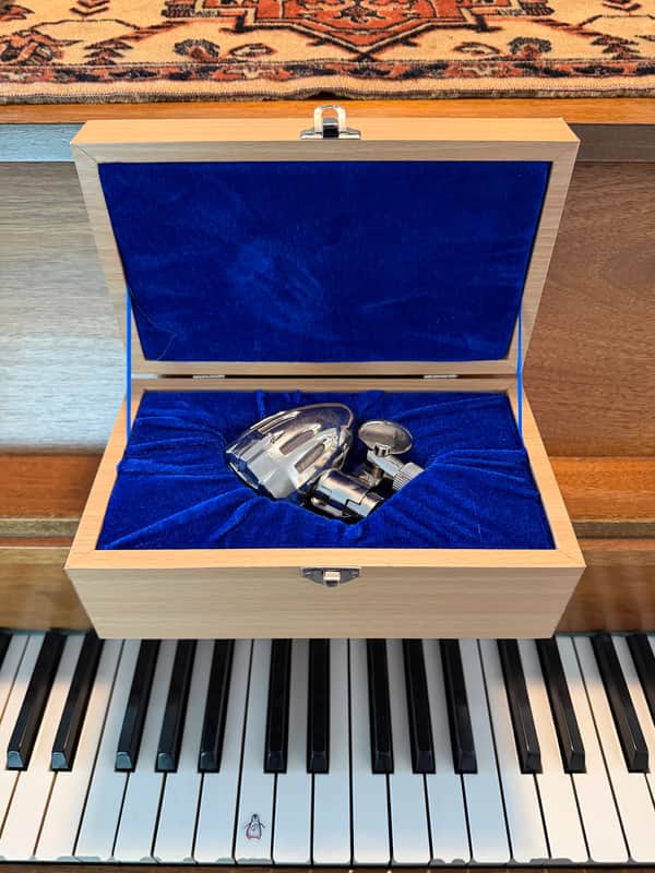Apex 127 Harmonica Harp Microphone w/ Wooden Case image 1