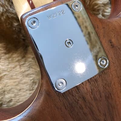 Vintage 4 String Wal MK1 Fretless Electric Bass Guitar 1986, Walnut Facings *BEAUTIFUL* image 9