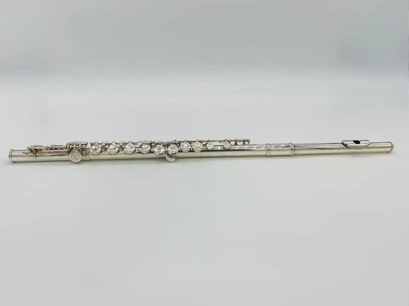 Armstrong 104 Student Flute image 1