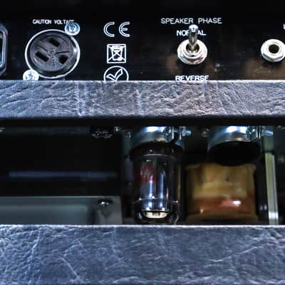 Matchless DC-30 (212 Combo) 30-Watt All-Tube 2x12" Guitar Combo Amplifier #A21002 image 10