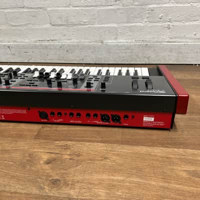 Roland V Stage 76 Keyboard; Serial No: Z5S0968 | Second Hand image 12