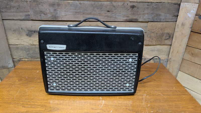 Ampli-Vox Vintage Portable Pro Audio USA 35w Suitcase Amp S-800 image 1