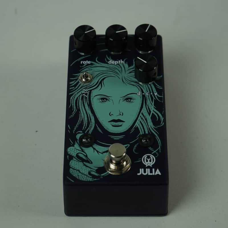 Walrus Audio Julia Chorus / Vibrato V2 2019 - Present - Purple image 1