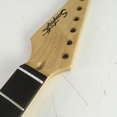 LEFTY Sawtooth TL Left Handed ET 60 Lefty Neck 2022 Satin Finish (Gloss Headstock) Maple Shaft From a $349 Guitar image 15