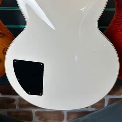 Epiphone BB King Lucille Bone White 2021 Electric Guitar image 12