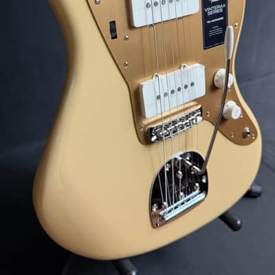 Fender Vintera II '50s Jazzmaster Electric Guitar Desert Sand Finish w/ Gig Bag image 5