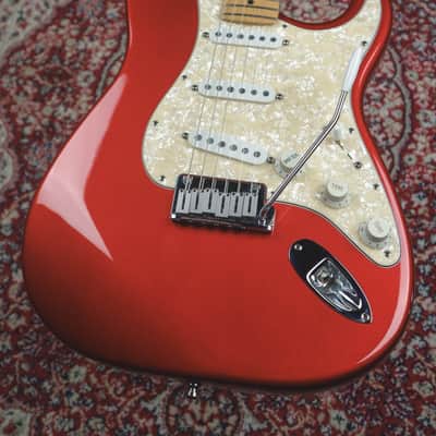 Fender Roadhouse Stratocaster 1997 - Candy Apple Red image 8