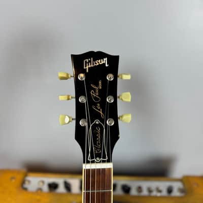 Gibson Les Paul Classic 2011 - Tobacco Sunburst image 2