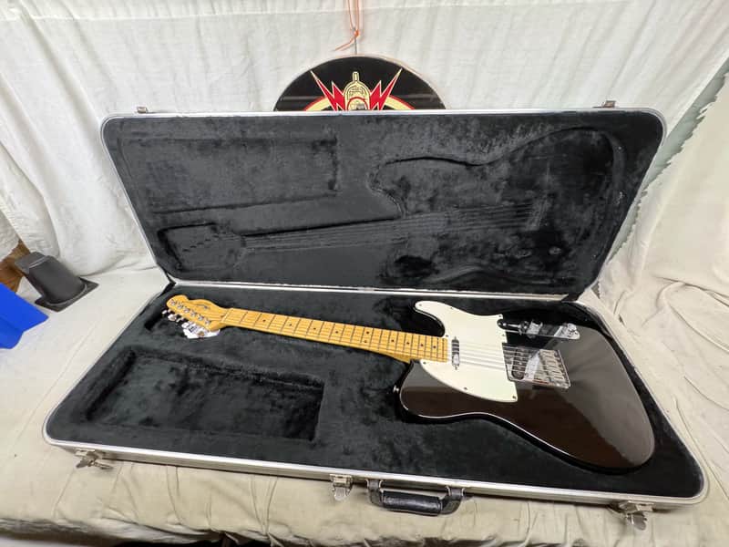 Fender USA Telecaster Standard Guitar with Case 1999 - Black / Maple neck image 1