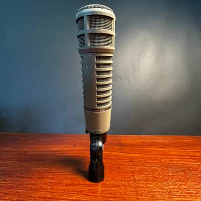 Electro-Voice RE20 Cardioid Dynamic Microphone 1968 - Present - Gray image 3