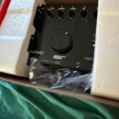 M-Audio AIR 192|14 USB Audio / MIDI Interface 2019 - 2020 Black image 2