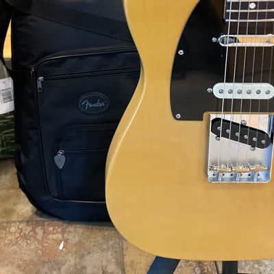 Fender American Pro Classic Hotshot Telecaster in Butterscotch Blonde w Logo Bag image 9