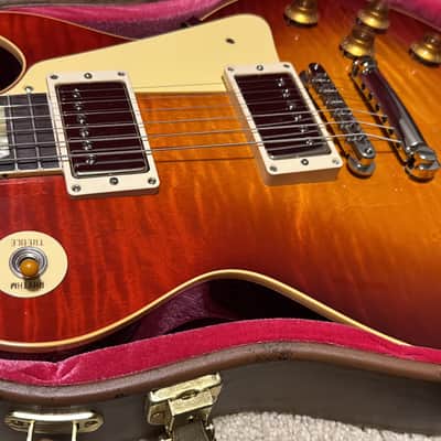 Gibson Les Paul 1959 -Beauty of the Burst pg 102 image 2