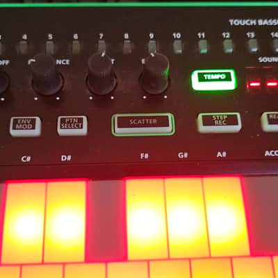 Roland TB-3 AIRA Touch Bassline Synthesizer 2014 - Present - Black image 2