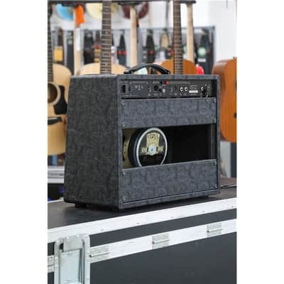REVV D25 Combo Black Western 1X12 image 16