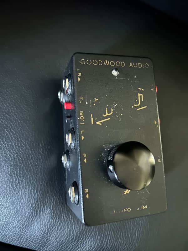 Goodwood Audio The interfacer 2010 - Black image 1