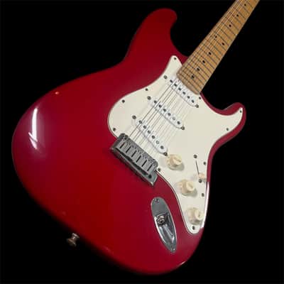 1995 Fender American Standard Stratocaster with Maple Fretboard All Original - Lipstick Red image 2
