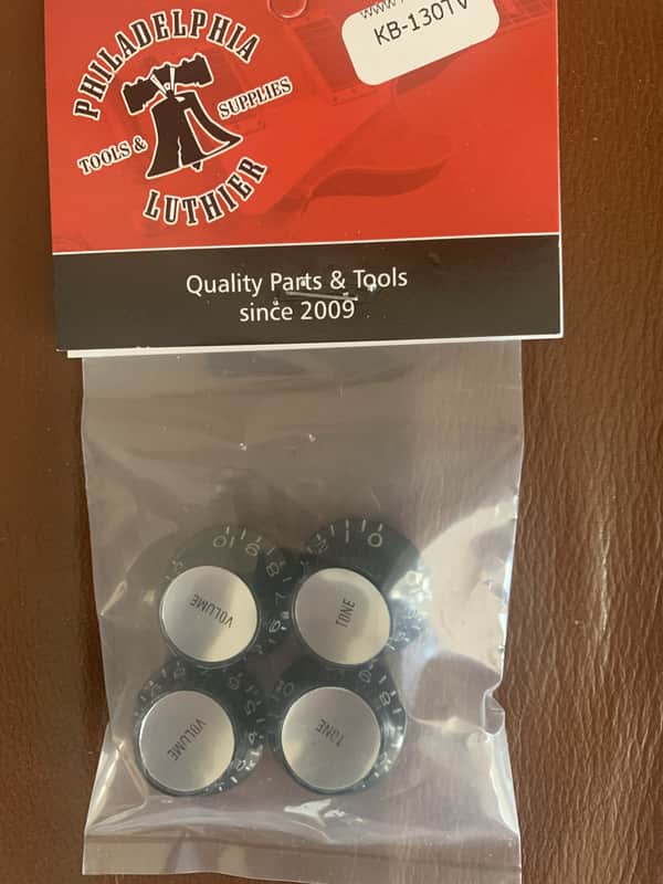 Bell Hat Knobs Black with Silver Reflector - non Gibson import - set of 4 Bell Hat Knobs Black with Silver Reflector - non Gibson import - set of 4 2025 - Black image 1