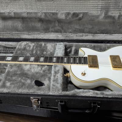 Epiphone Les Paul Custom 2020 - Present - Alpine White image 2