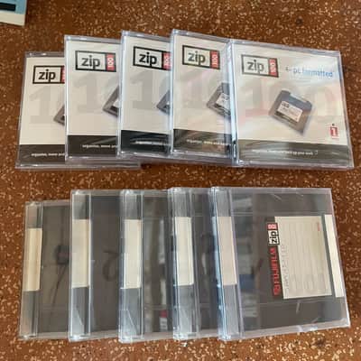 Immagine Akai MPC2000XL SE1 + Synthax SynDrive SCSI 100MB Zip/CD-Rom - 17