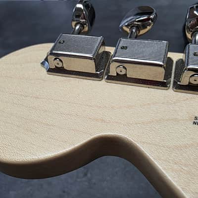Fender American Mustang BRAND NEW 75th ANNIVERSARY Performer Vintage White 60s Kurt Cobain vibes USA Electric Guitar image 17