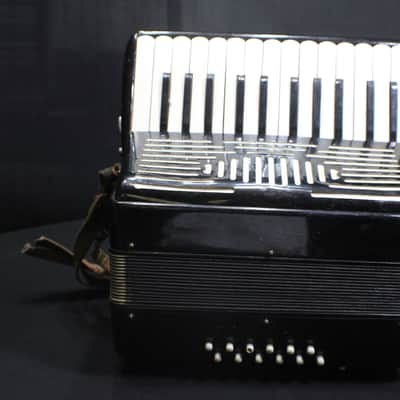 An Italian Made  12 Bass Accordion in it's Original Case image 2