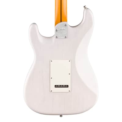 Used Fender American Ultra Luxe '50s Stratocaster - White Blonde w/Maple FB image 7