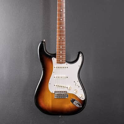 Fender Used American Vintage '62 Reissue Strat '82 image 3