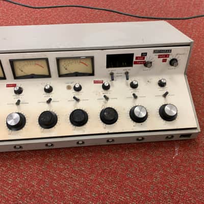 VINTAGE AUTOGRAM IC-10 AM/FM BROADCAST MIXING CONSOLE image 3