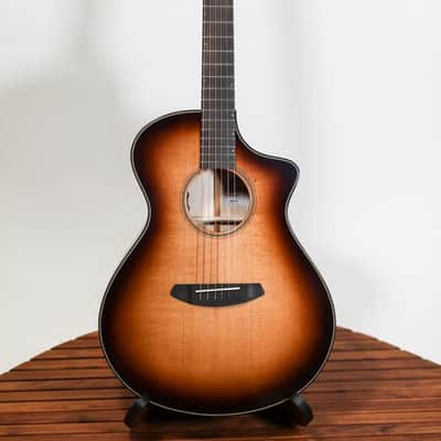 Breedlove USA Concert CE Acoustic-Electric Guitar, Whiskey Burst Sitka Spruce/Myrtlewood image 10
