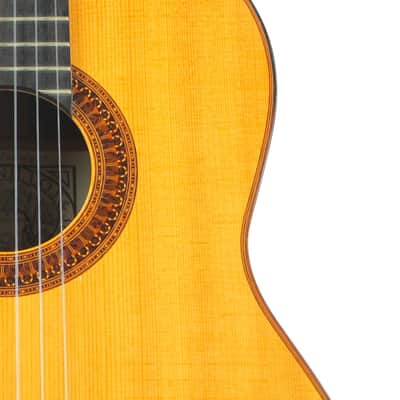 Jose Luis Romanillos 1996 - high-end classical guitar with impressive sound qualities - check video! image 3