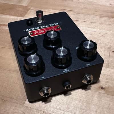 Radio Mule Electric Beard (EHX Big Muff & Univox Super Fuzz clone) image 3