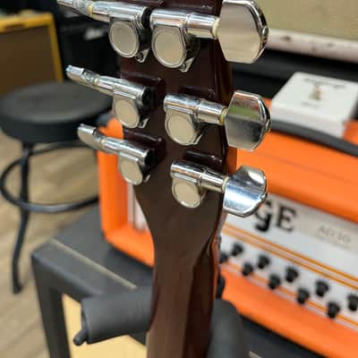 Hondo II HP-1081 Longhorn Guitarlin 31 Frets 1980 - Walnut image 12