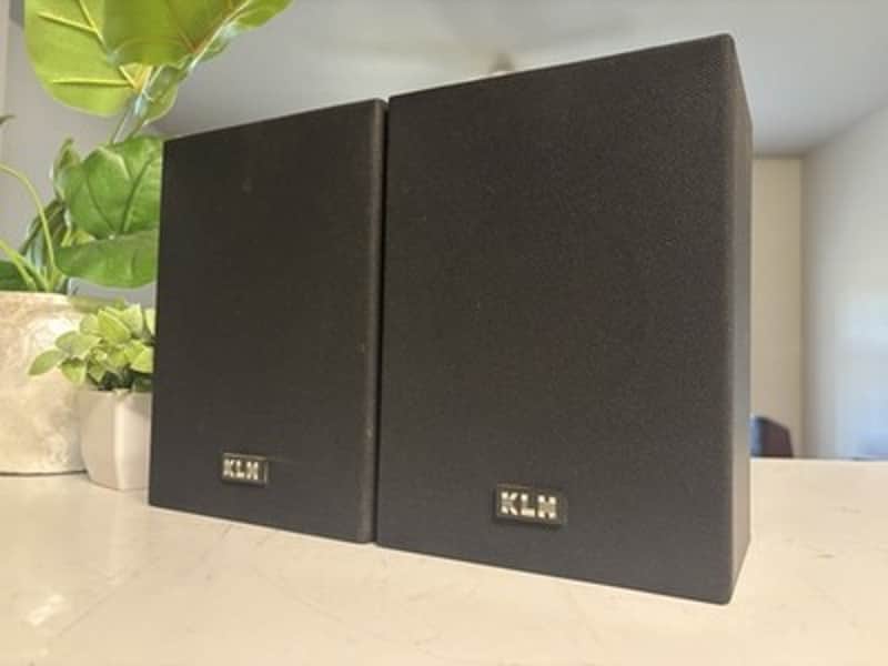 ⭐️Pair of KLH Audio Systems model 2503⭐️8 ohms up to 60 watts⭐️Tested⭐️ image 1