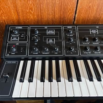 Yamaha CS-5 70's Vintage Analog Monophonic Synth CS series w/ bag image 3