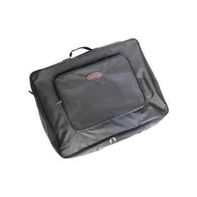 SKB 1SKB-PS-8 8-Port 9VDC Powered Pedalboard with Bag image 2