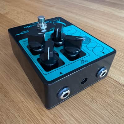 EarthQuaker Devices Dirt Transmitter Fuzz Driver Legacy Reissue image 3