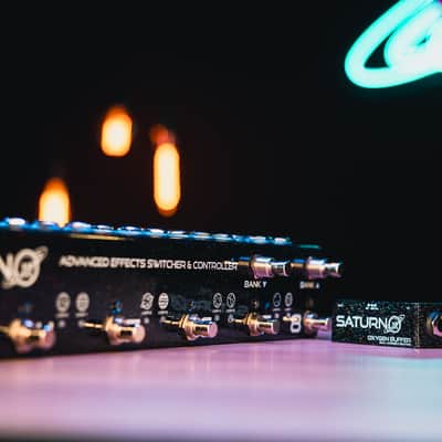Saturn Pedals - Titan - Advanced Effects Switcher & Controller + Oxygen Buffer - Galactic Black image 5