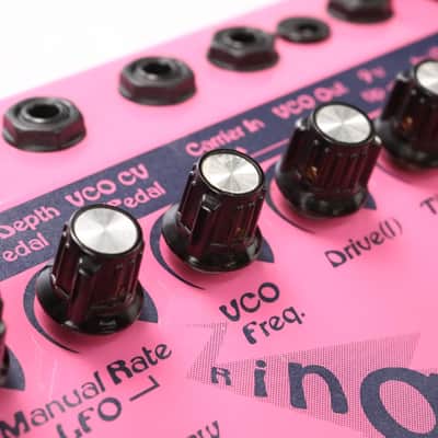 Lovetone Ring Stinger Ring Modulator Octave Fuzz Effects Pedal w/ Box #50288 image 10