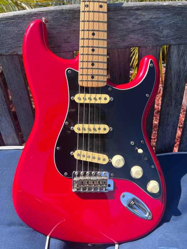 Squier MIJ Standard Stratocaster 1984 - 1988 | Reverb Canada