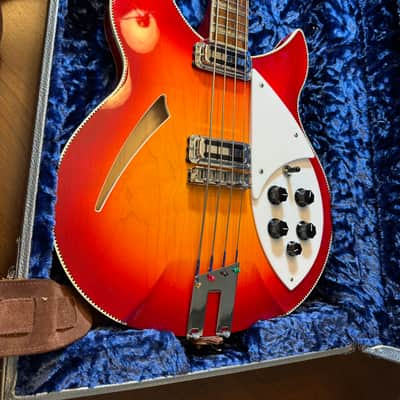 Rickenbacker 4005XC - Amber Fireglo image 2