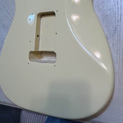 Fender American Stratoscaster ‘96 Body 1996 - Olympic white Gloss image 4