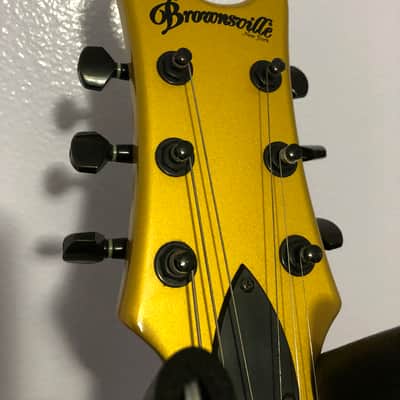 "Brownsville New York Guitars ! The "Brownsville Bat" Golden Vampire! 2011-12 Gloss "Gold Finish!" image 8